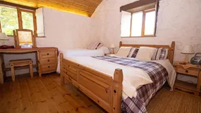 Sweet Pea Cottage - Image 2