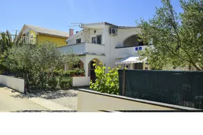 Apartments Mira Vir - Image 5
