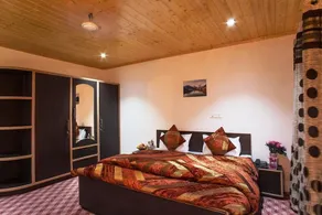 Sheesha Residency - Image 3