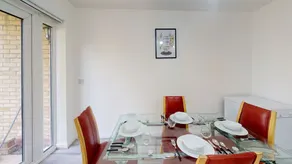 Foster House - Image 3