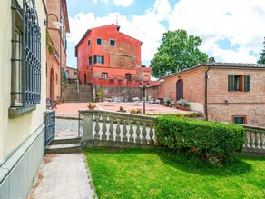 Valley-view Apartment in San Miniato with Swimming Pool - Image 3