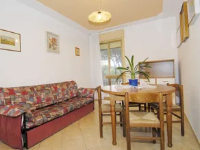 Modern holiday home apartment in Rosolina with coastal view - Image 3