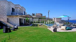 5 Bedroom Luxury Villa With Private Pool and Private Beach in Bodrum-gumusluk - Image 3