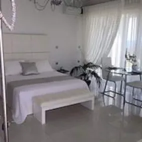 Ktima Reveli White Suite 2persons - Image 2
