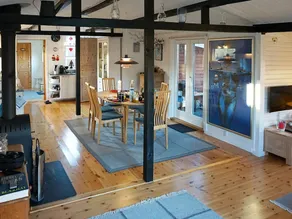 Enticing Holiday Home in Hovedstaden Near Sea - Image 5