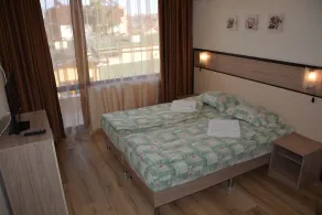 Golden House Apartments - Image 4
