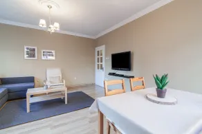 Lovely and Comfortable Home in Sisli - Image 2