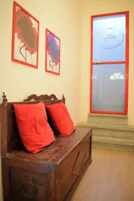 Gilda Rooms And Breakfast - Image 2