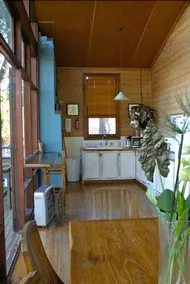 Sidneys Retreat - Image 3