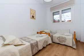 PTS Granada Apartment by A3Rentals - Image 3