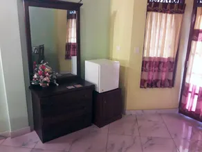 Lagoon Garden Hotel - Image 5
