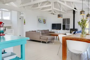 Gannet Beach House - Image 2