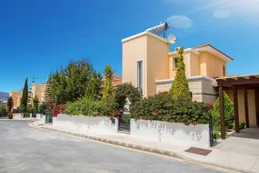 Latchi Marina View - Image 4