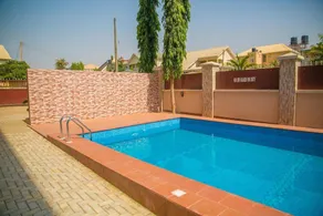 Gloriana Apartments - Image 4