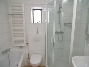Spacious Holiday Home With Dishwasher on Texel - Image 5