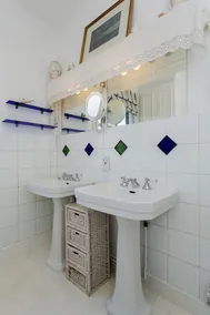 Veeve - Traditional Chiswick - Image 3