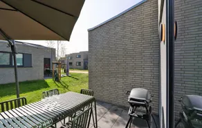 Nice Home in Lembruch/dümmer See With 3 Bedrooms, Sauna and Indoor Swimming Pool - Image 4