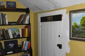 The Town's Inn - Image 3