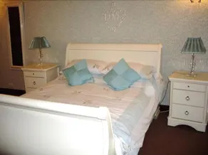 Welch Gate Guest House - Image 5