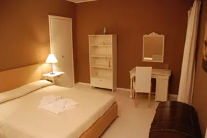 Scusari - Image 4