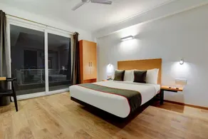 OYO Townhouse 166 Sector 38 Gurgaon - Image 4