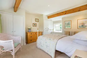 Bumble Cottage - Image 3
