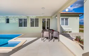 Nice Home in Zminj With Wifi and 3 Bedrooms - Image 3