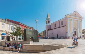 Nice Home in Porec With Wifi and 2 Bedrooms - Image 4