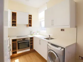 One bedroom Flat in Harrow 50B - Image 2
