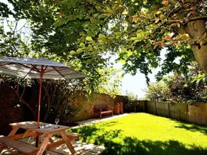 The Beeches - Image 4
