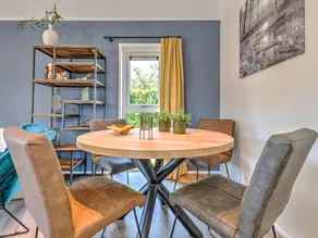 Beautiful Bungalow with Hot Tub in Kaatsheuvel - Image 2