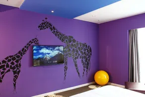 Luoyang Provence Theme Hotel - Image 2