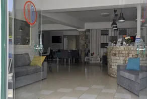 Dollas Hotel - Image 2