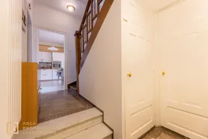 Splendid Townhome in Gare - Image 4
