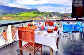See Lake Resort - Image 5