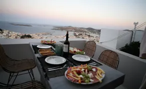 Apartment With 3 Bedrooms in Ano Syros, With Wonderful sea View, Terrace and Wifi - Image 2