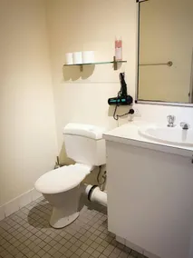 Inner City Apartments - Image 2