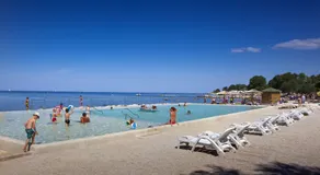 Holiday homes Mediterranean Premium Village Aminess Maravea Camping Resort - Image 4