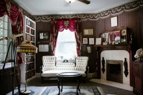 Brownsville Road House Bed Breakfast - Image 4