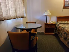 Sands Motel - Image 3