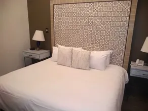 Hotel Constitucion - Image 2