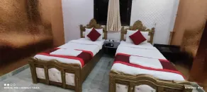 K.N. Gupta Group Of Hotels Hotel Castle - Image 2