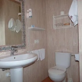 Hotel Geminis - Image 4