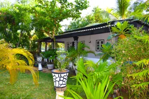 The White Bungalow - Image 3