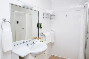 Charlotte Apartments - Image 5
