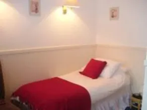Dunskey Guest House - Image 5