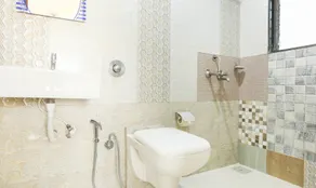 Hotel Aviva Executive By OYO Rooms - Image 4