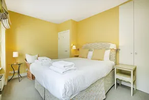 Cadogan Street Apartment - Image 2