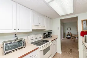 Ocean House Beach Vista - Image 3