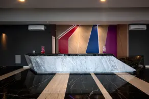 Hoh Hotel - Image 3
